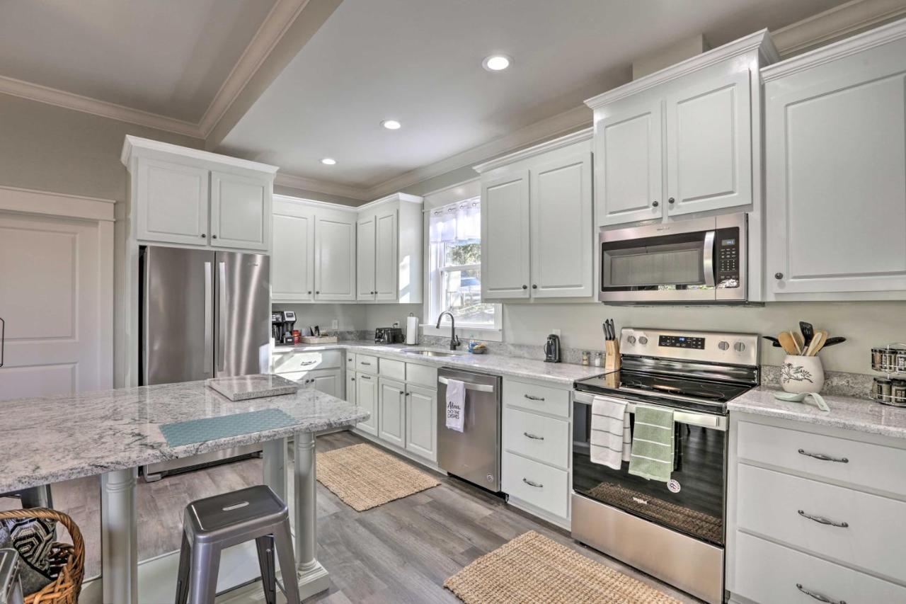 White Oak Creek Home With Views, Deck And Pool Access! Eufaula Bagian luar foto